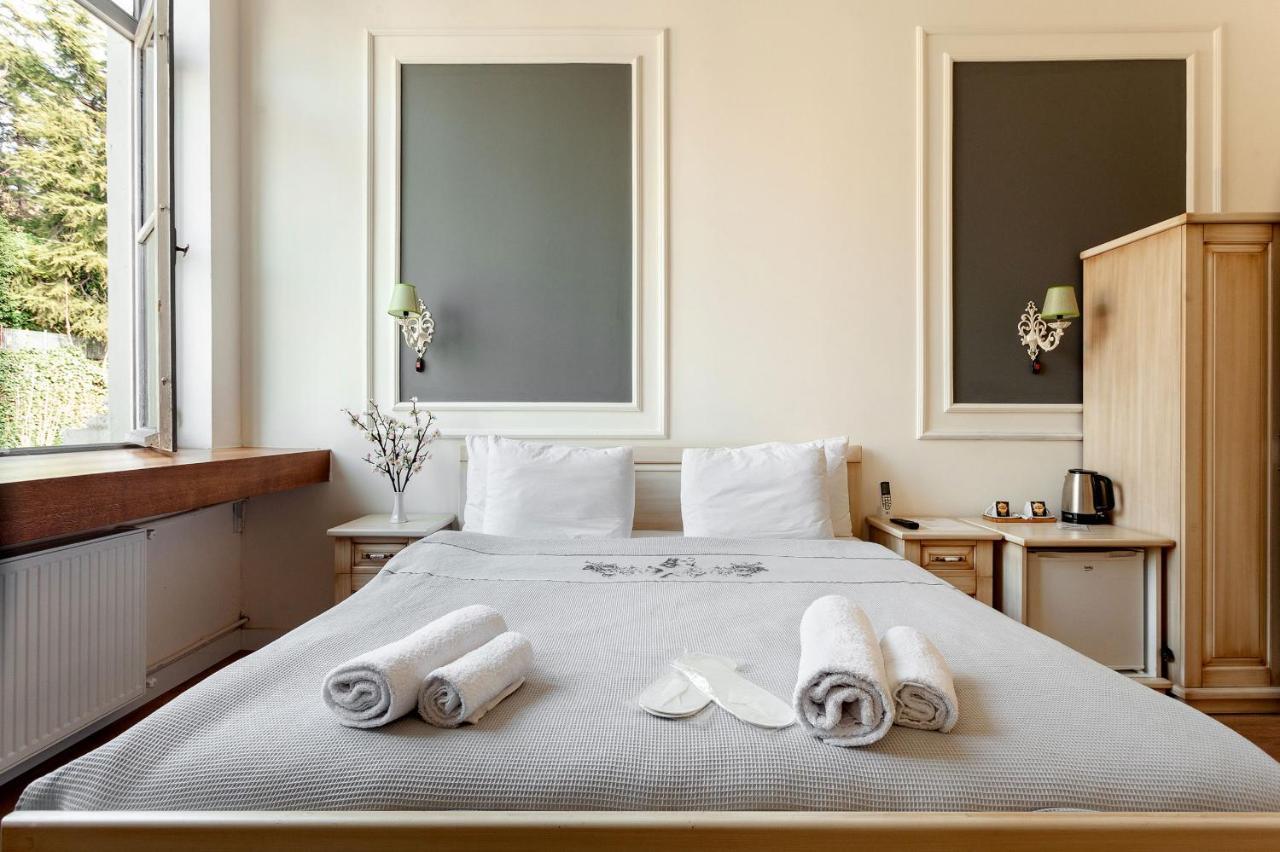 Cezayir Rooms Istanbul Exterior photo